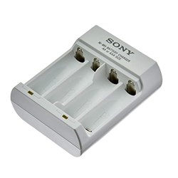 Carregador de Pilhas Sony BCG-34HHU - USB s/ Pilhas AA/AAA Branco 1 UN